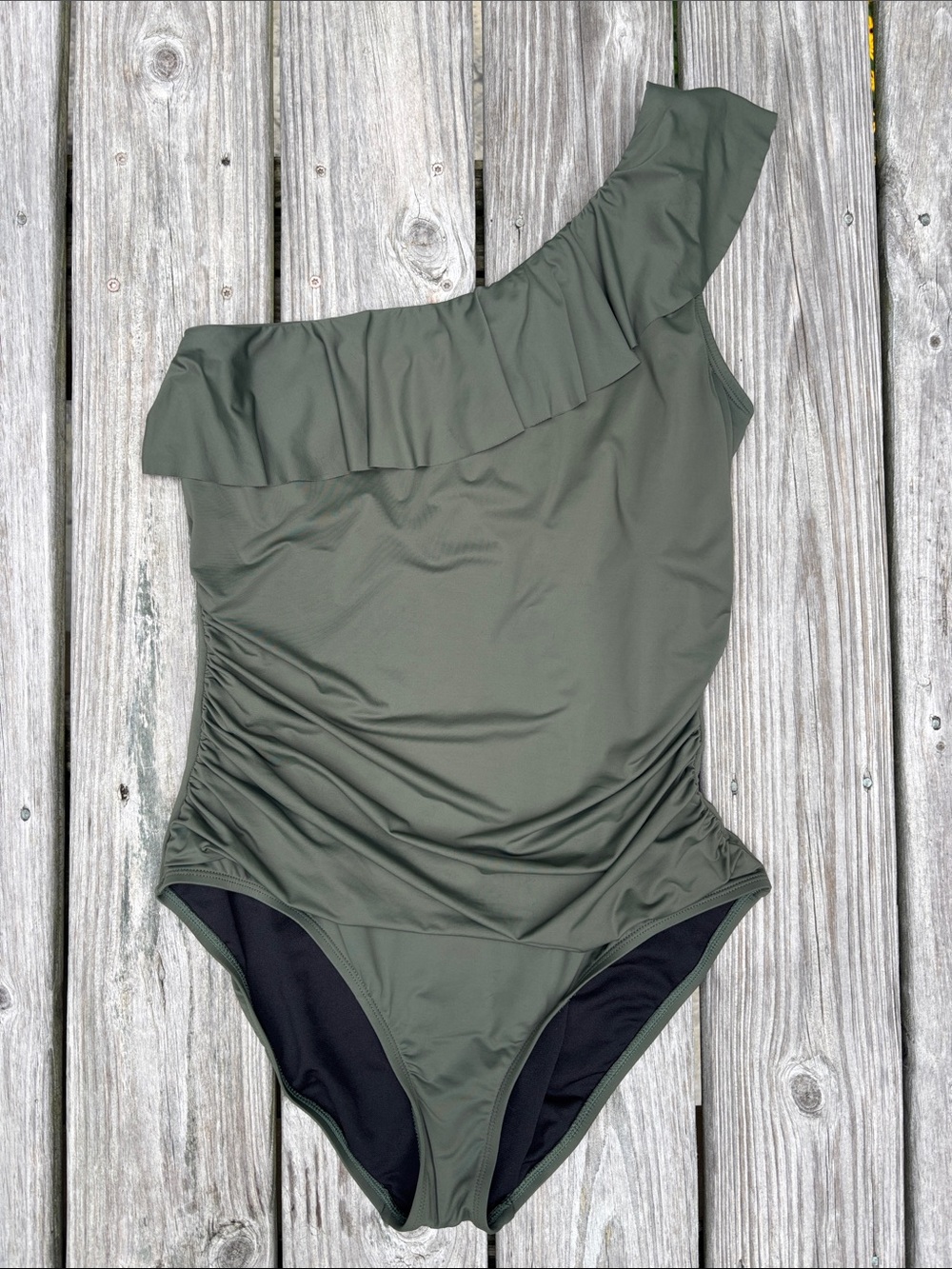 HILOR | Olive One-Shoulder Ruffle Ruched Tummy Control Beach Swimsuit | Size 16